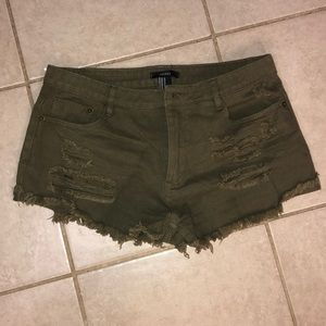 Material is thin | jean shorts |